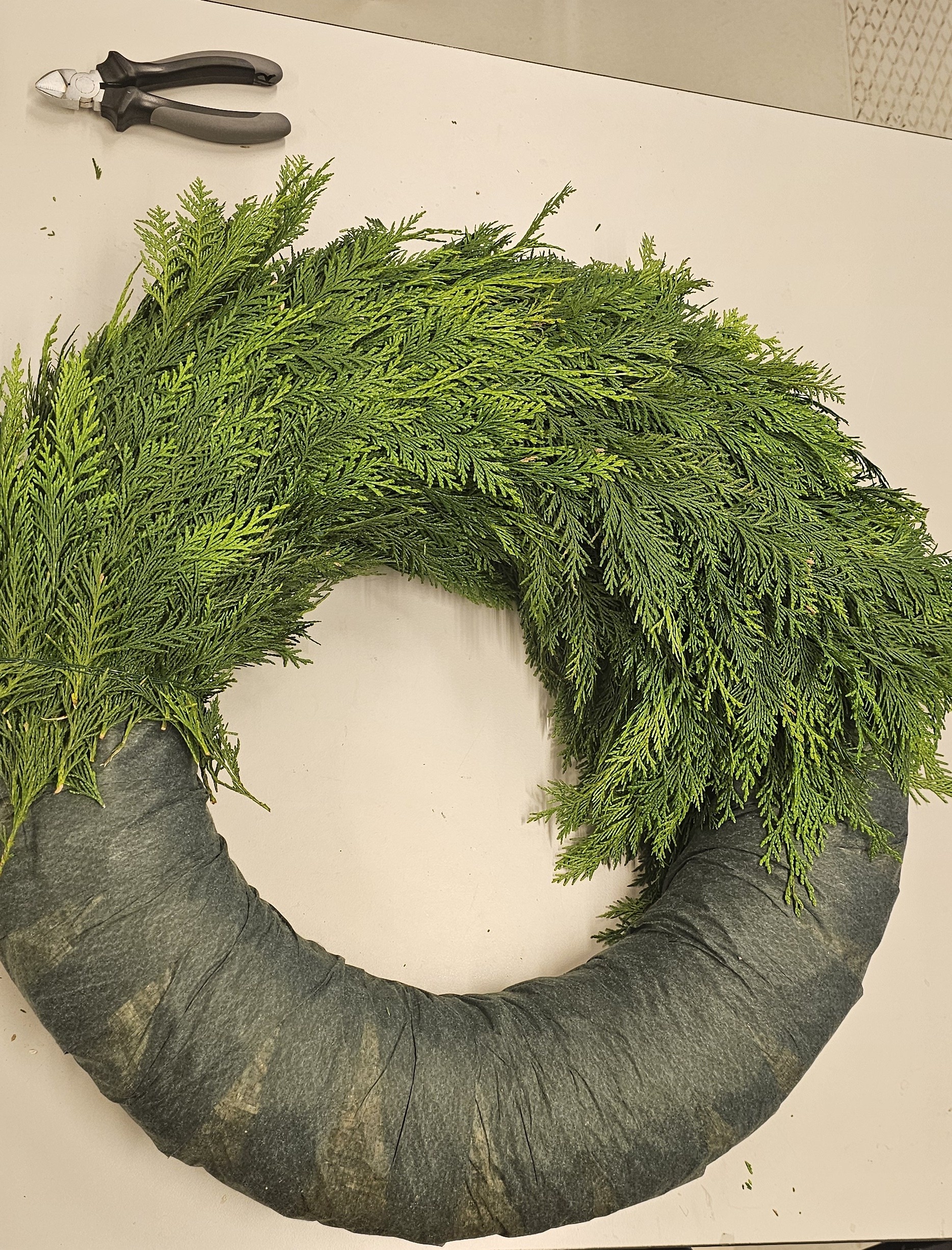 Kransbindning – lindningsteknik, samplantering och färglära