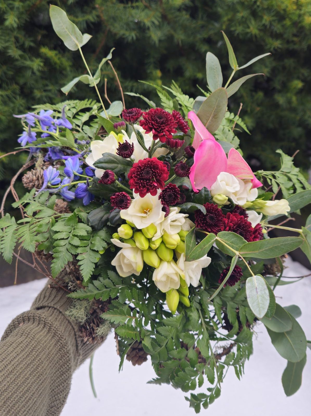 Bukett i surrad konstruktion